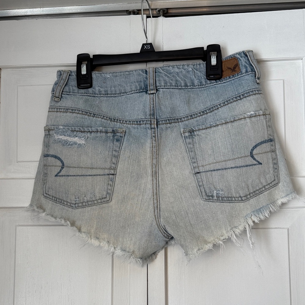 American Eagle Outfitters Women's Light Blue Denim Shorts Summer Edit - Picture 4 of 5